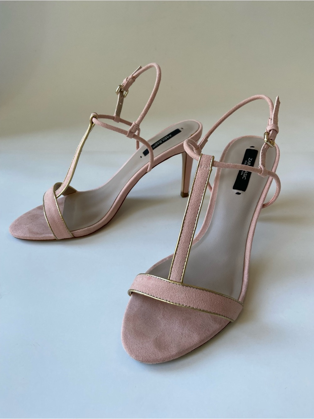 Zara Pink Blush Suede T-Strap Sandals with Gold Trim - Picture 5 of 8